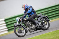 Vintage-motorcycle-club;eventdigitalimages;mallory-park;mallory-park-trackday-photographs;no-limits-trackdays;peter-wileman-photography;trackday-digital-images;trackday-photos;vmcc-festival-1000-bikes-photographs